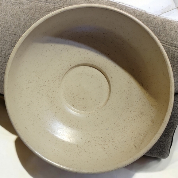 Vtg Haeger # 0672 Fruit Vegetable Salad Bowl Dish Beige Brown Stripes 10 1/4" - Picture 2 of 3